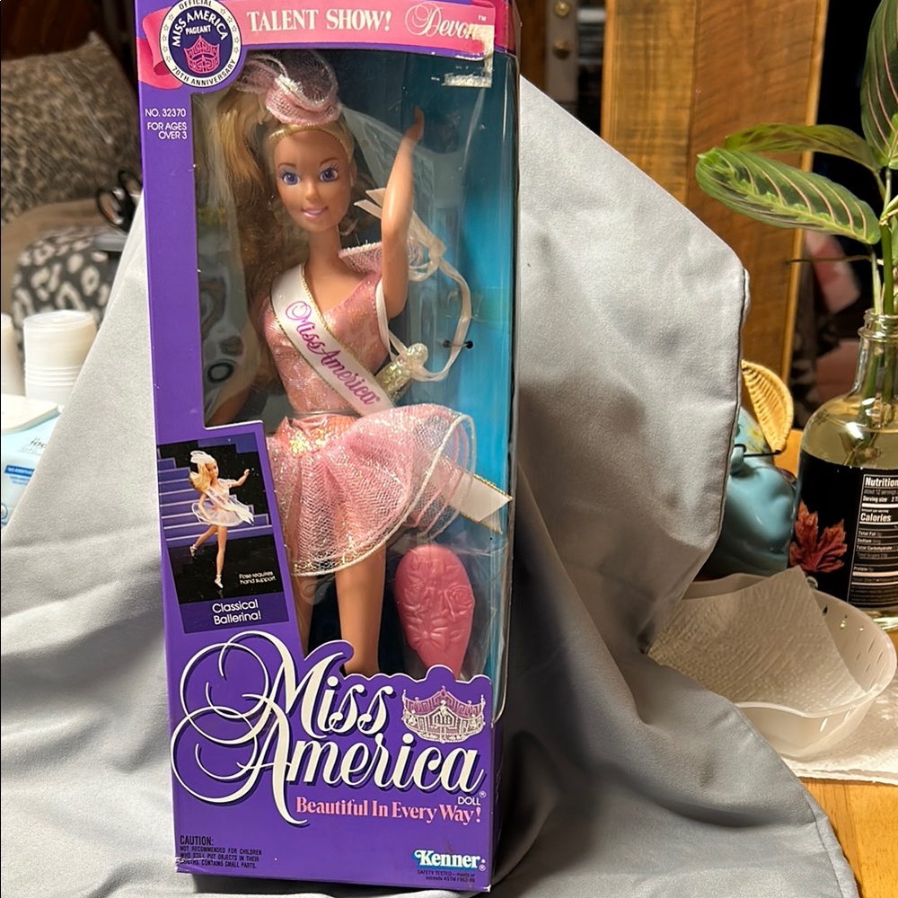 Miss America Classical Ballerina Doll